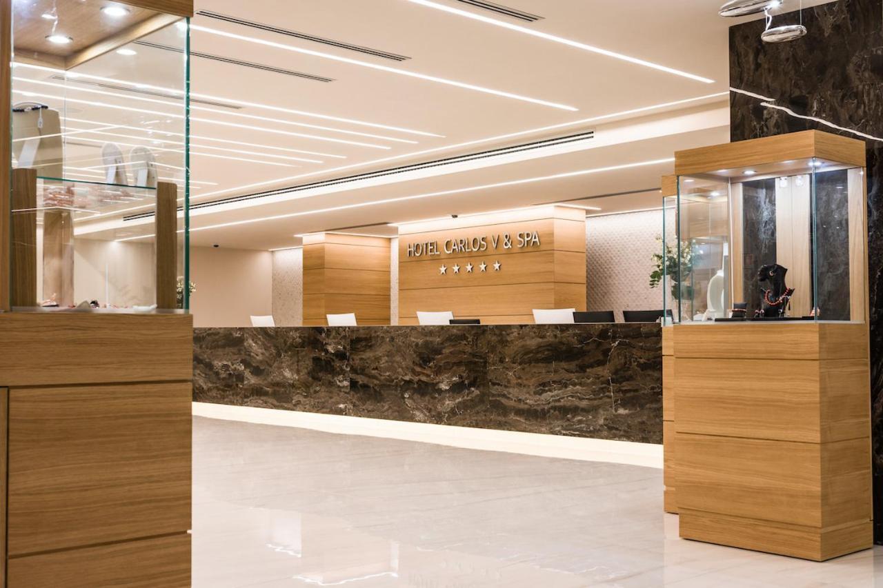 Smy Carlos V Wellness & Spa Alghero Exterior photo The lobby of the hotel