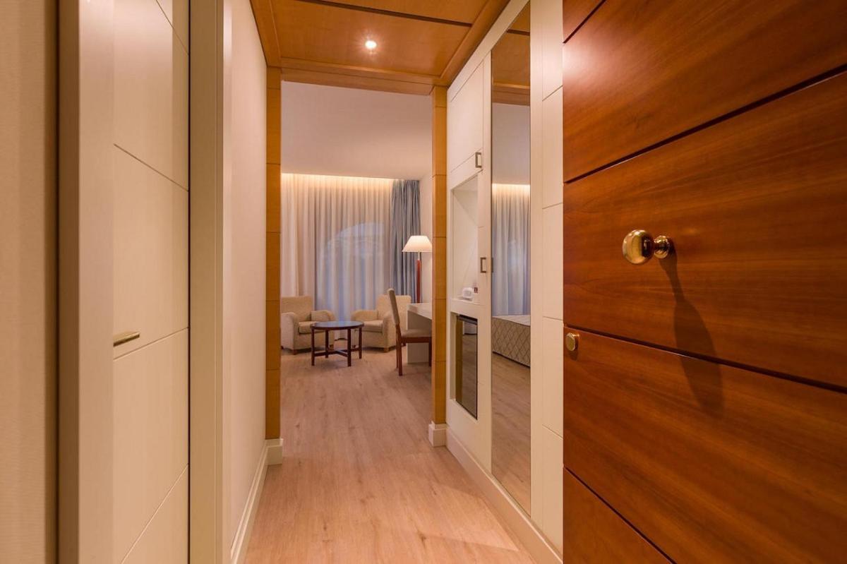 Smy Carlos V Wellness & Spa Alghero Exterior photo