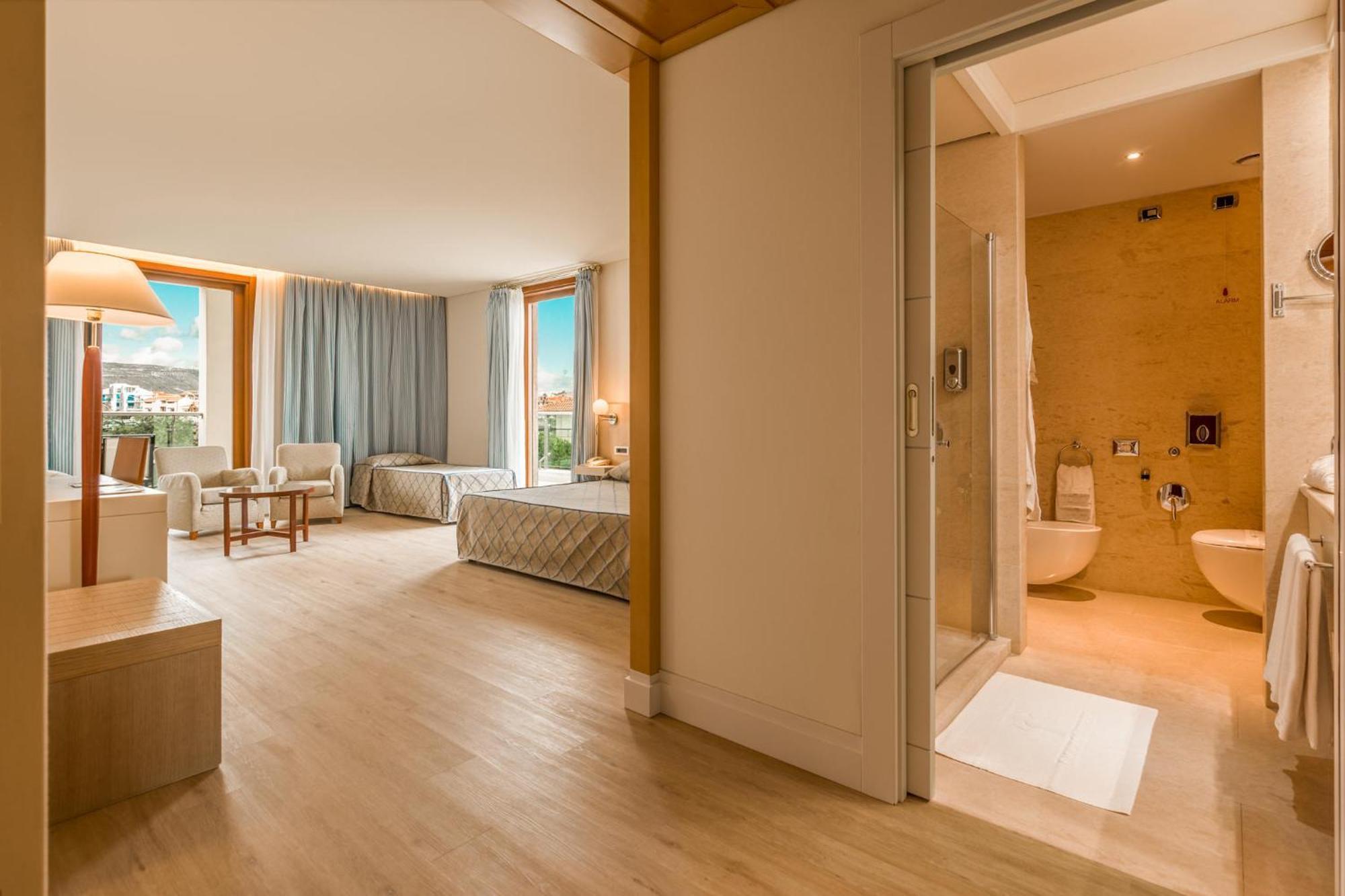 Smy Carlos V Wellness & Spa Alghero Room photo